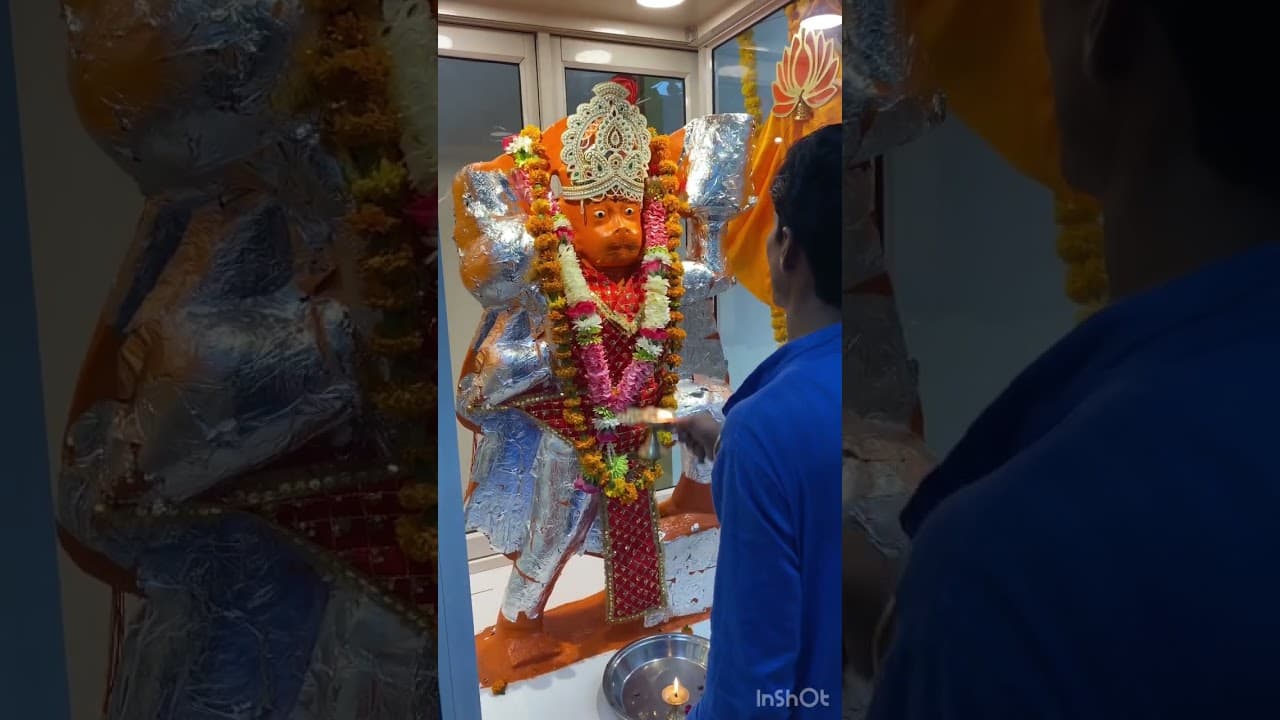 हनुमान जी कि प्रातः आरती श्री धाम मंदिर मे हनुमान जयंती पर🙏🏼🙏🏼 #shorts #youtubeshorts #hanuman