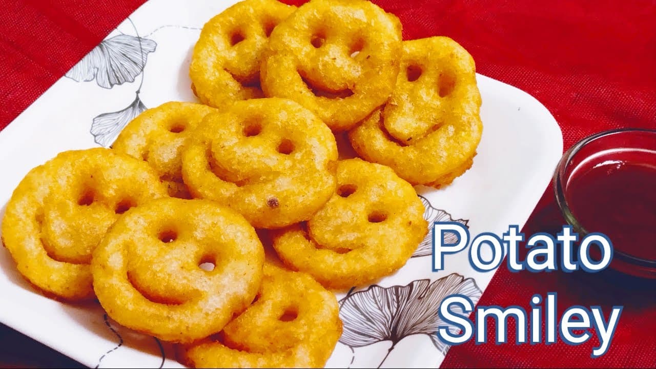 Easiest Homemade Potato Smiley Recipe | 3 Ingredients| घर मे बनाएं बाजार जैसे पोटैटो स्माइली झटपट।।