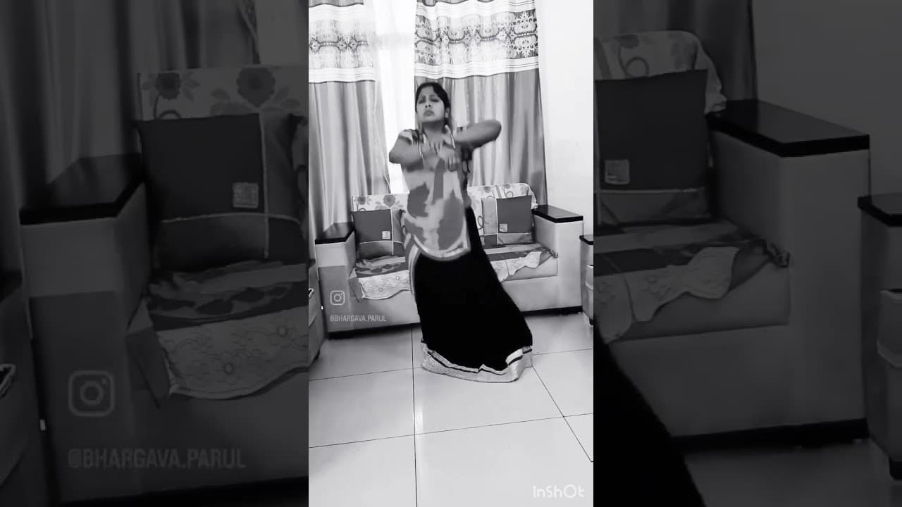 Jaa Re Hat Natkhat 💃🏽 #ytshorts #shorts #dance #holidance
