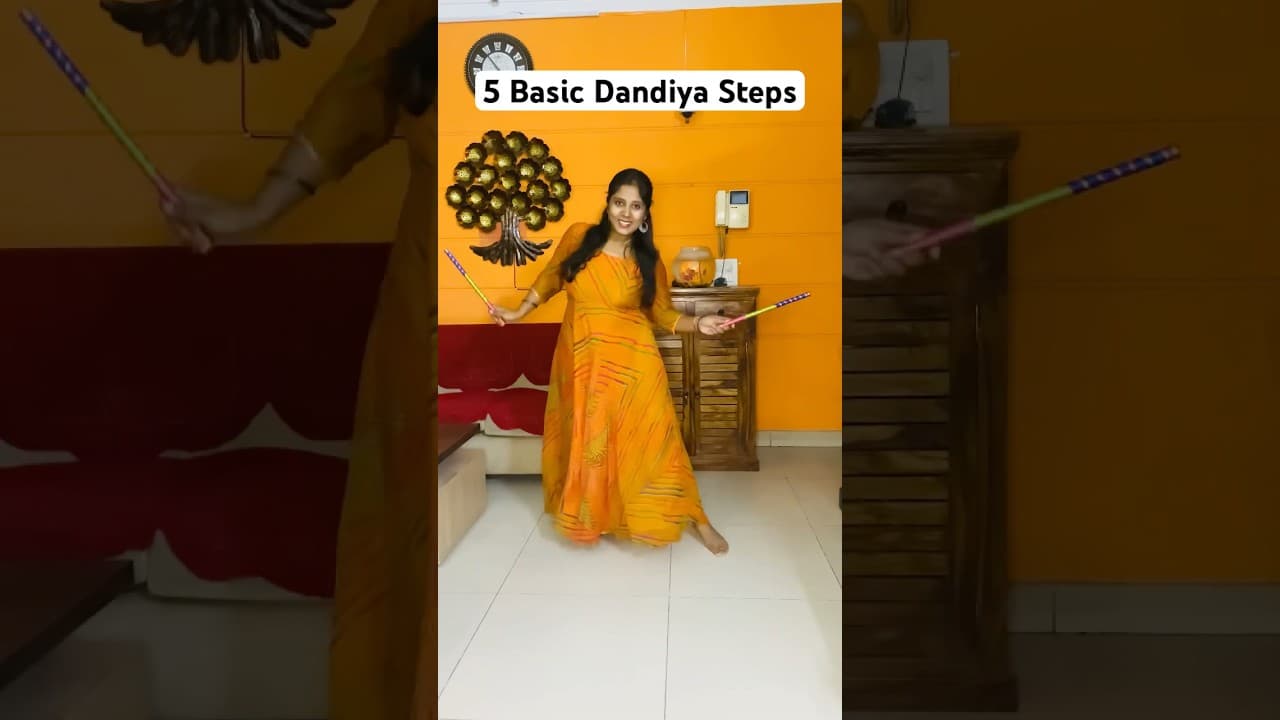 Learn Easy Dandiya Steps For Beginners #dandiyasteps #navratri #ytshorts #shorts #subscribe #garba